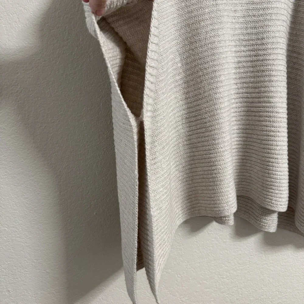 J Jill Sweater Poncho Womens Beige Turtleneck‎ Knit Cozy Oversized One Size
